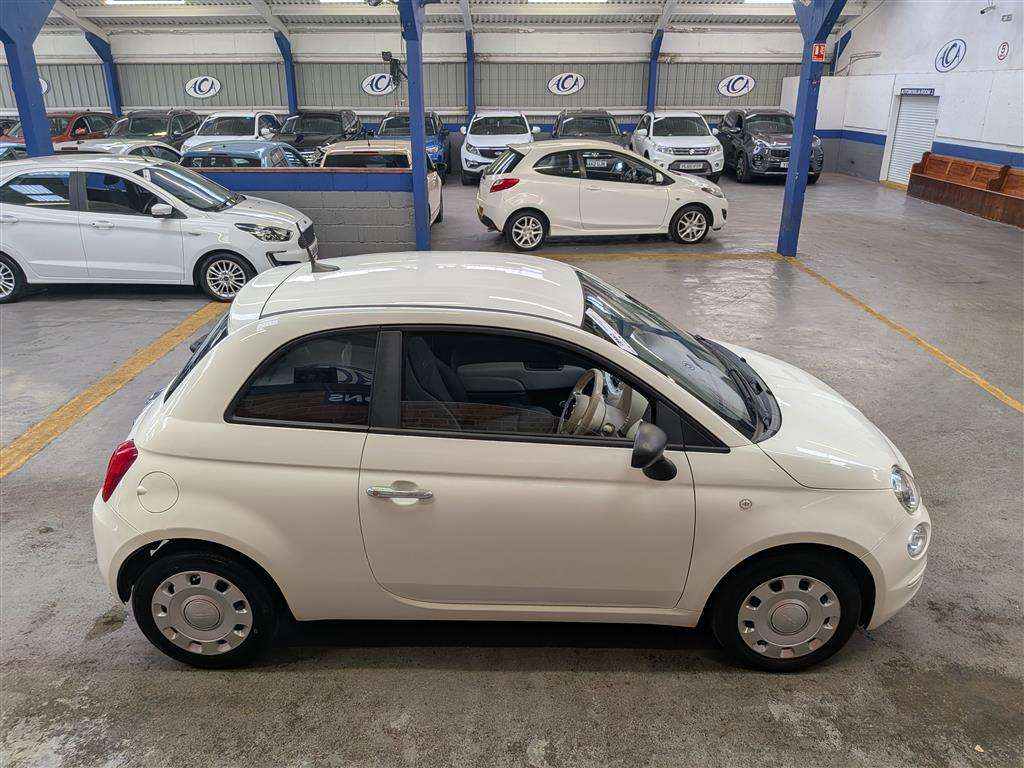 <p>2015 FIAT 500 POP</p>