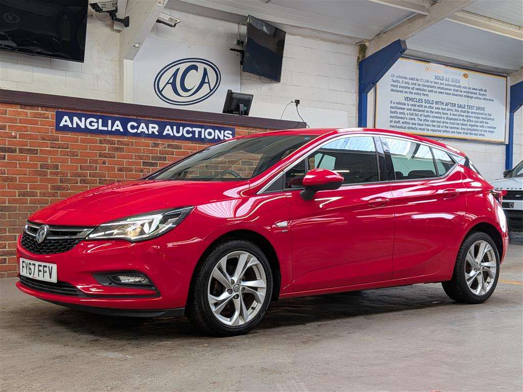 <p>2017 VAUXHALL ASTRA SRI NAV</p>