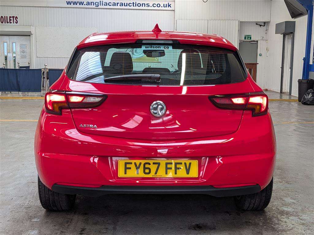 <p>2017 VAUXHALL ASTRA SRI NAV</p>