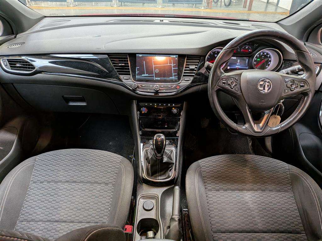 <p>2017 VAUXHALL ASTRA SRI NAV</p>