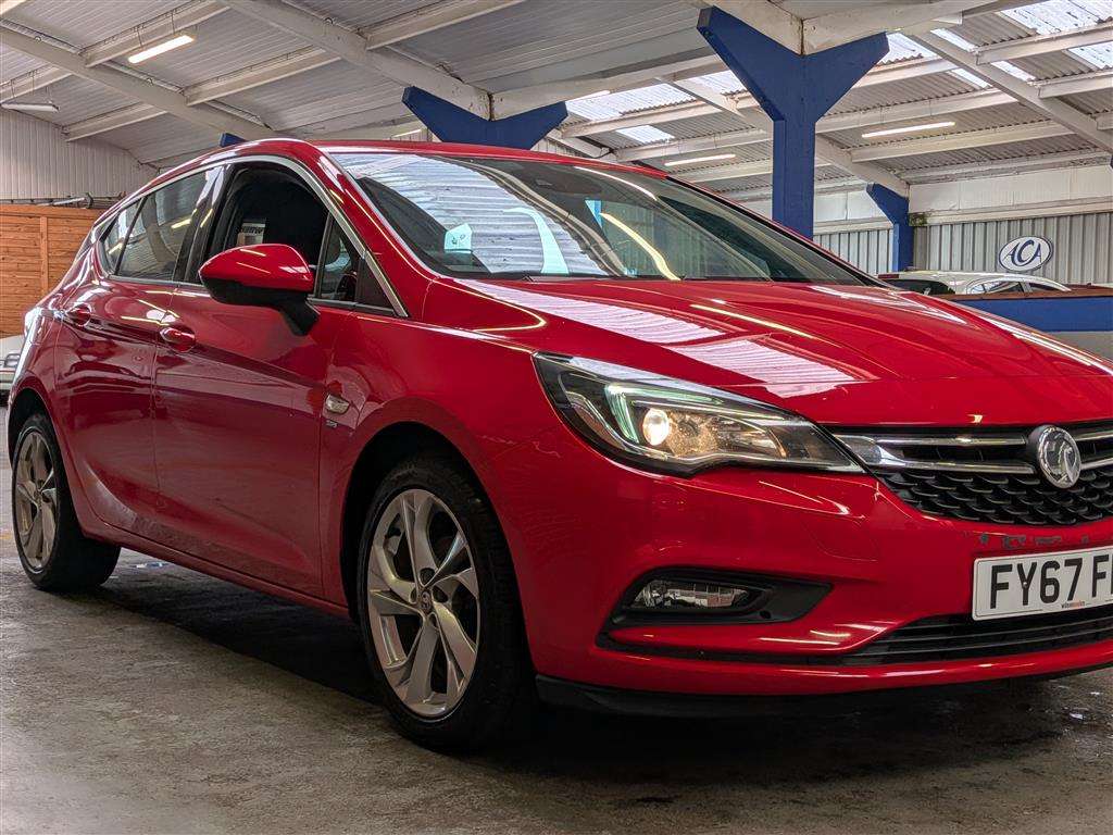 <p>2017 VAUXHALL ASTRA SRI NAV</p>