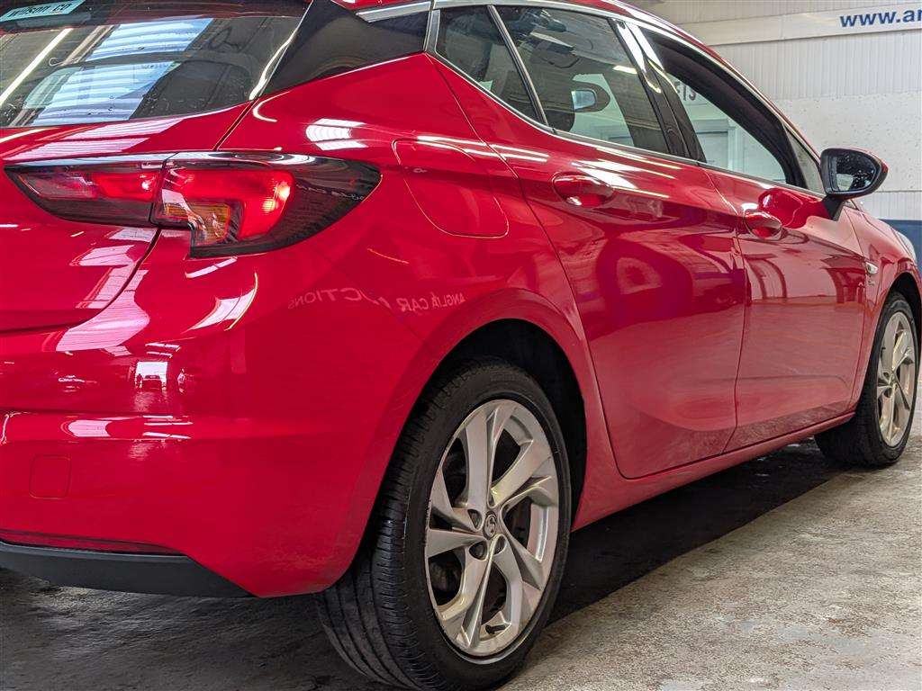 <p>2017 VAUXHALL ASTRA SRI NAV</p>