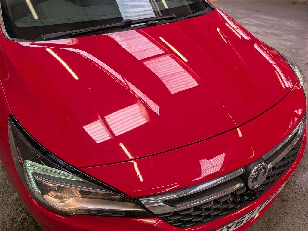 <p>2017 VAUXHALL ASTRA SRI NAV</p>