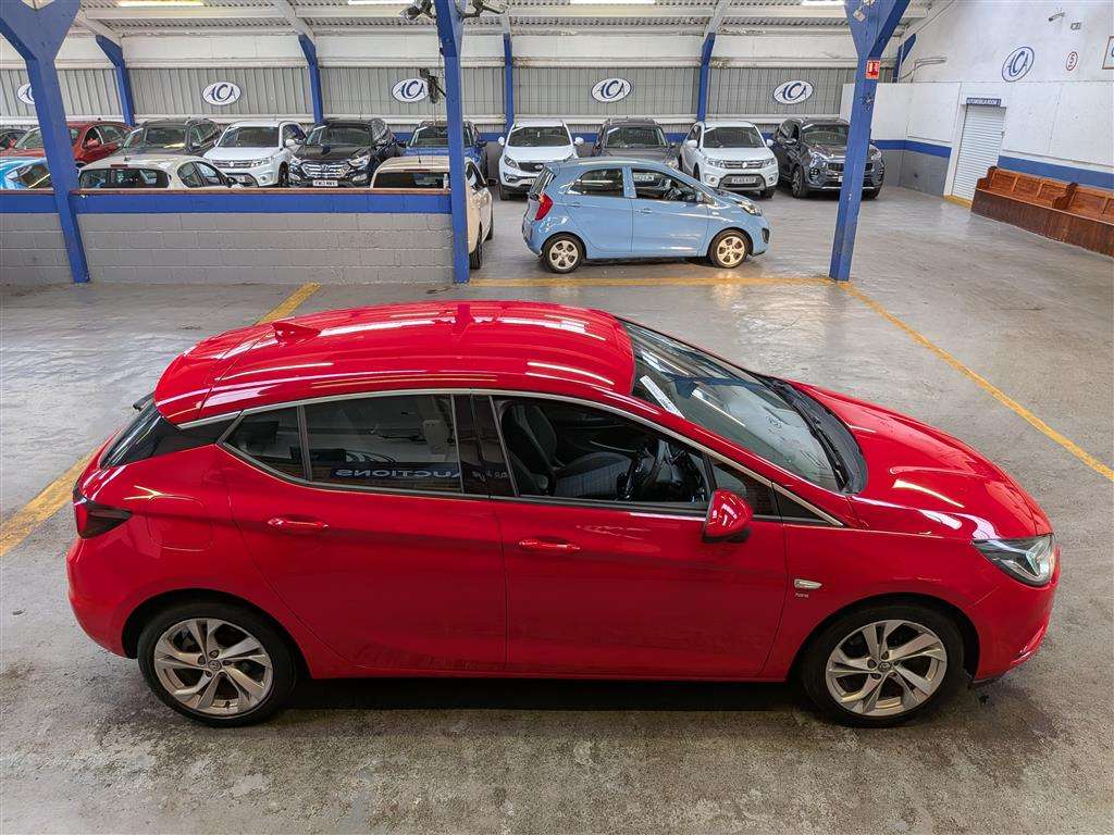 <p>2017 VAUXHALL ASTRA SRI NAV</p>