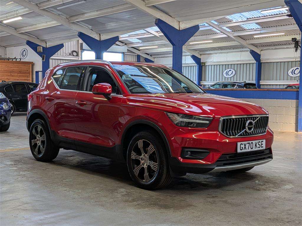 <p>2020 VOLVO XC40 INSCRIPTION T3</p>