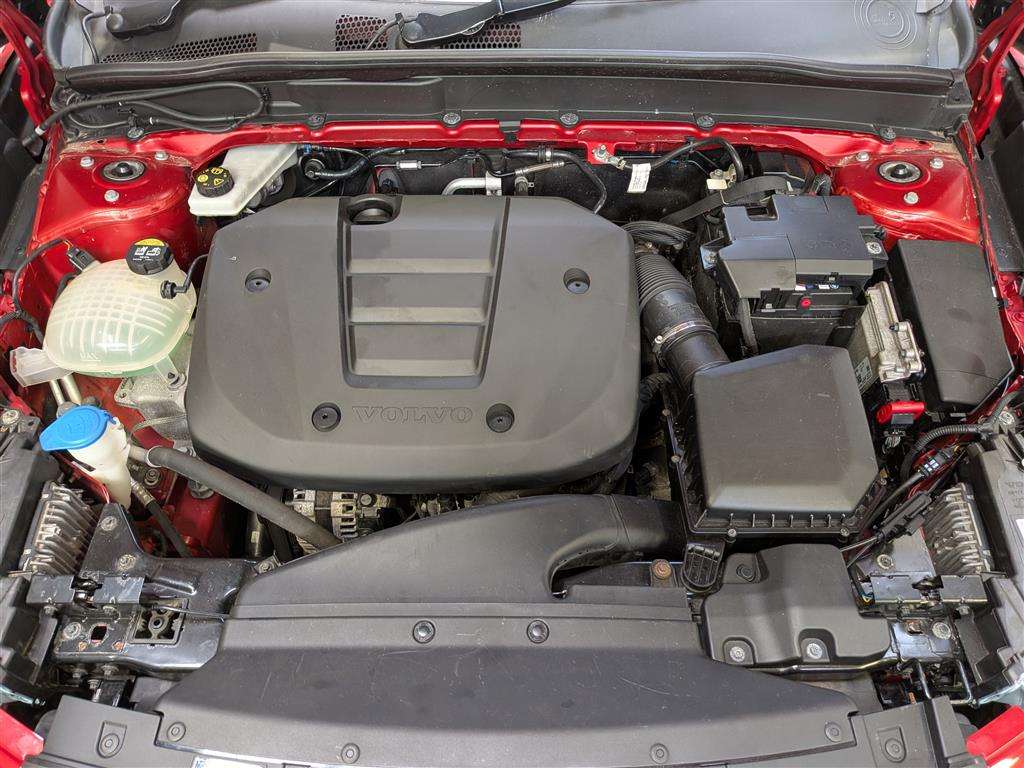 <p>2020 VOLVO XC40 INSCRIPTION T3</p>