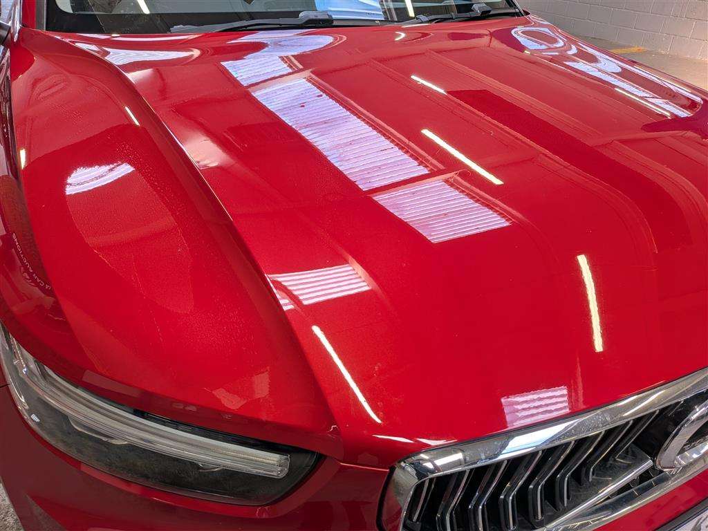 <p>2020 VOLVO XC40 INSCRIPTION T3</p>