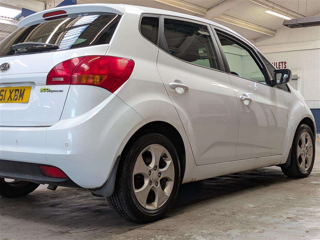 <p>2011 KIA VENGA 3 ECODYNAMICS CRDI</p>