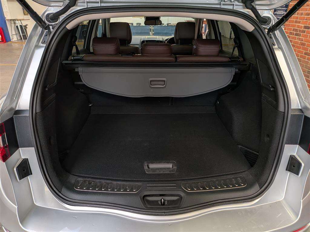<p>2020 RENAULT KOLEOS GT LINE BLUE DCI C</p>