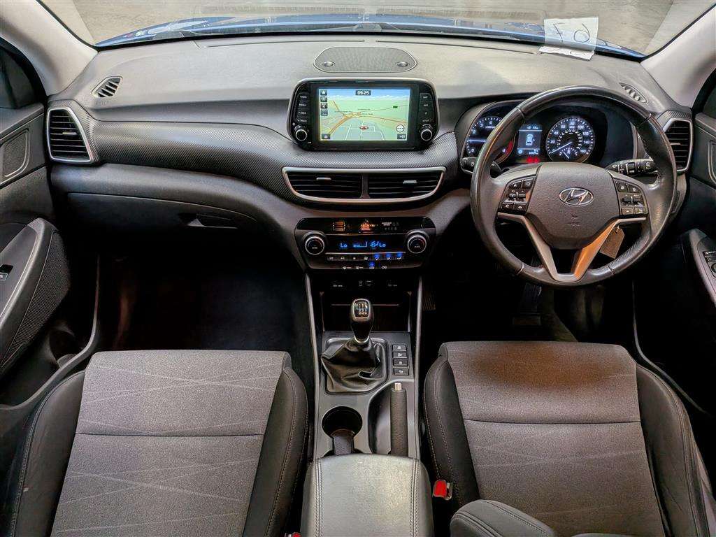 <p>2018 HYUNDAI TUCSON SE NAV GDI 2WD</p>