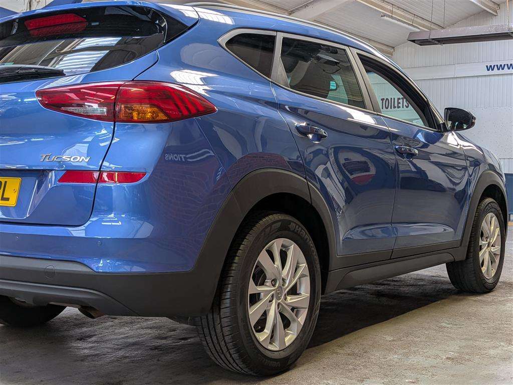<p>2018 HYUNDAI TUCSON SE NAV GDI 2WD</p>