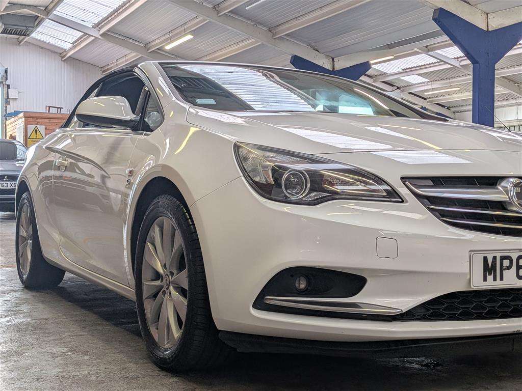 <p>2016 VAUXHALL CASCADA ELITE CDTI S/S</p>