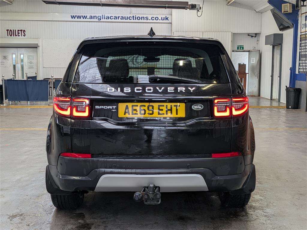 <p>2019 LAND ROVER DISCOVERY SPORT S D AUTO</p>