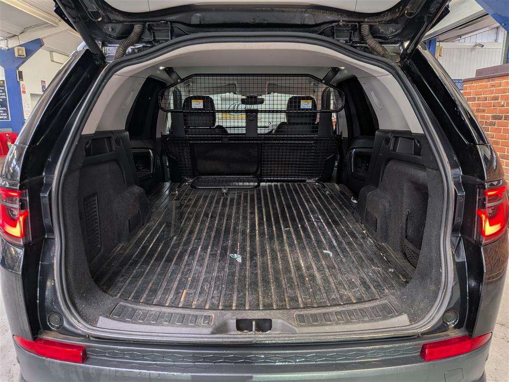<p>2019 LAND ROVER DISCOVERY SPORT S D AUTO</p>
