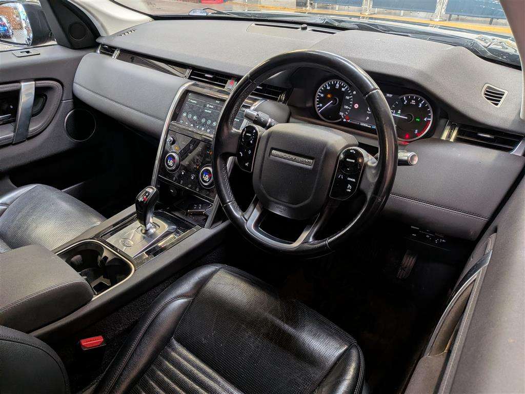 <p>2019 LAND ROVER DISCOVERY SPORT S D AUTO</p>