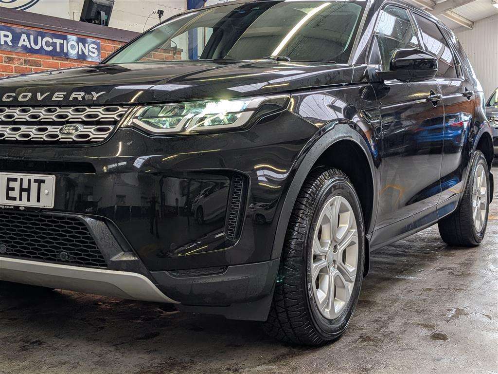 <p>2019 LAND ROVER DISCOVERY SPORT S D AUTO</p>