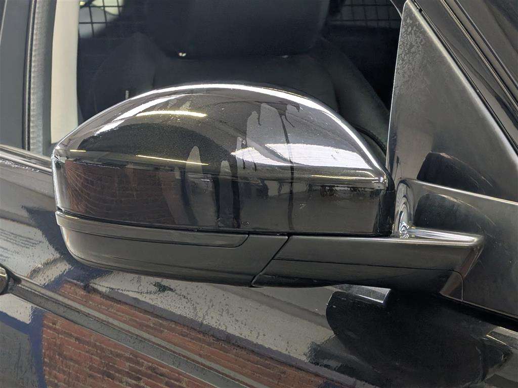 <p>2019 LAND ROVER DISCOVERY SPORT S D AUTO</p>