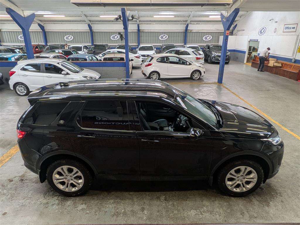 <p>2019 LAND ROVER DISCOVERY SPORT S D AUTO</p>