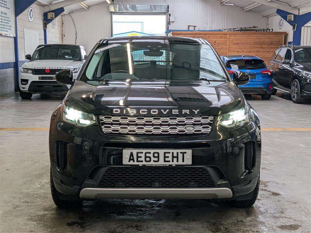 <p>2019 LAND ROVER DISCOVERY SPORT S D AUTO</p>