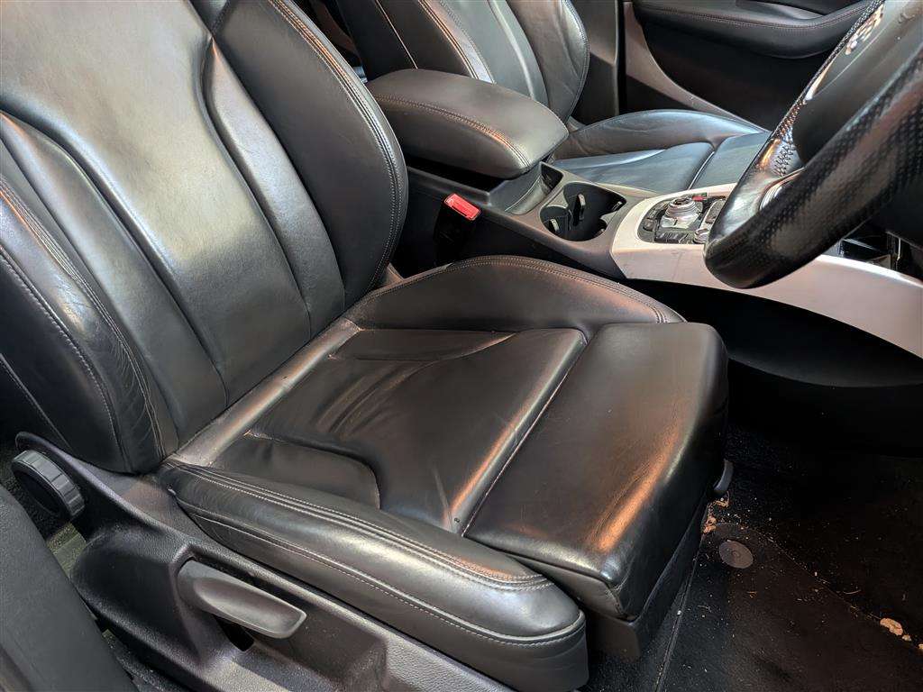 <p>2013 AUDI Q5 S LINE TDI QUATTRO AUT</p>