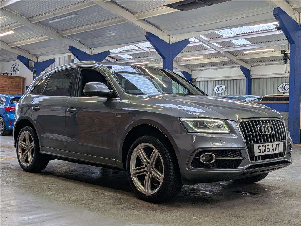 <p>2016 AUDI Q5 S LINE + TDI QUATTRO</p>