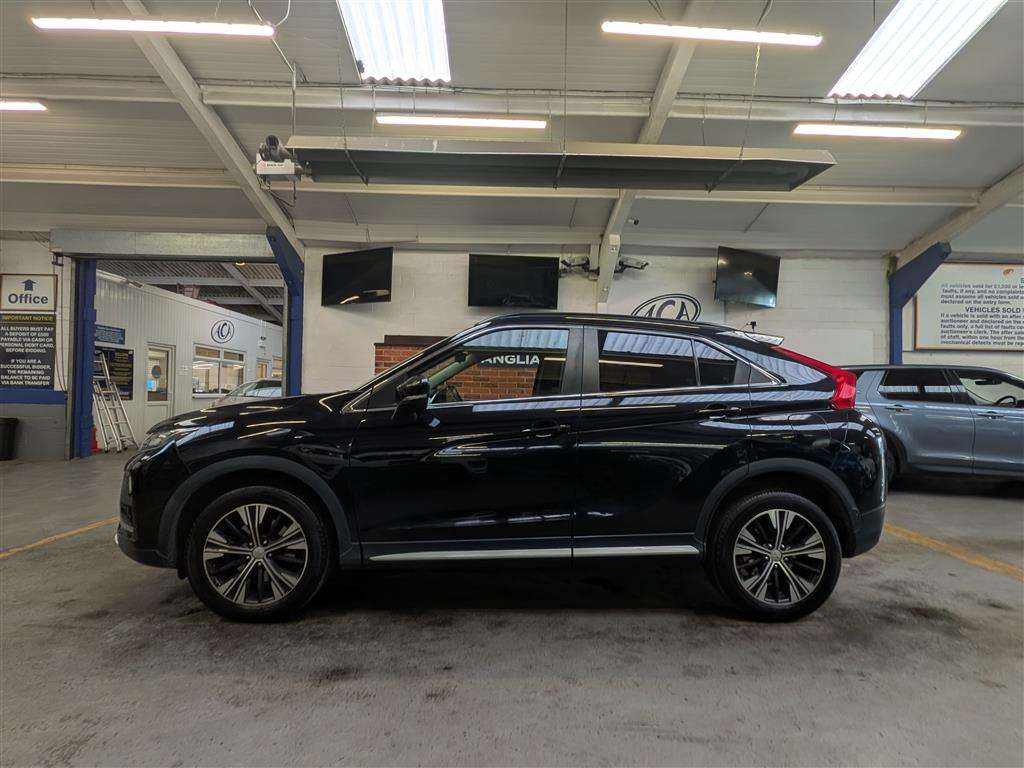 <p>2018 MITSUBISHI ECLIPSE CROSS 3 4X2</p>