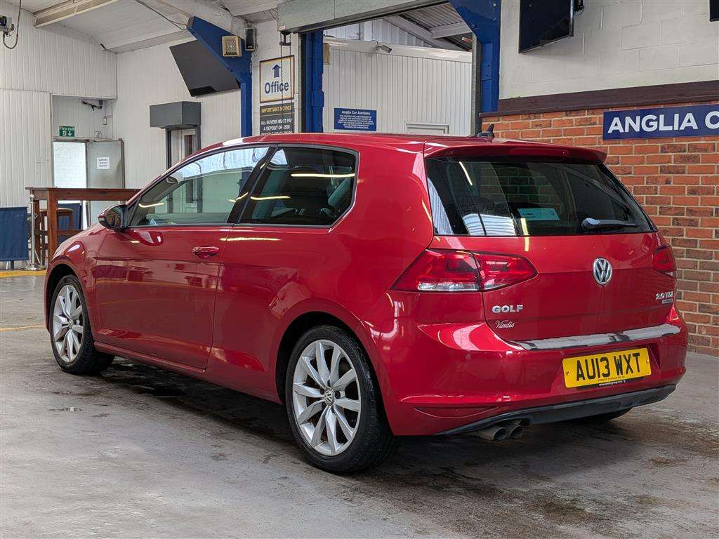 <p>2013 VOLKSWAGEN GOLF GT BLUEMOTION TECH T</p>