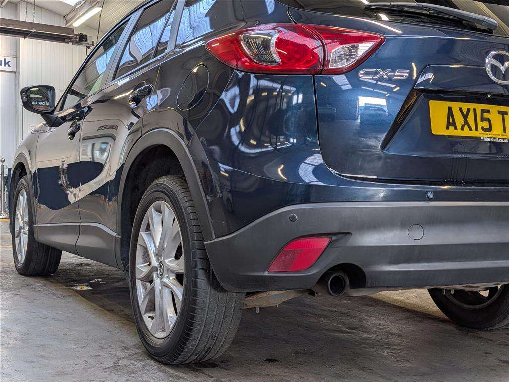 <p>2015 MAZDA CX-5 SPORT NAV D</p>