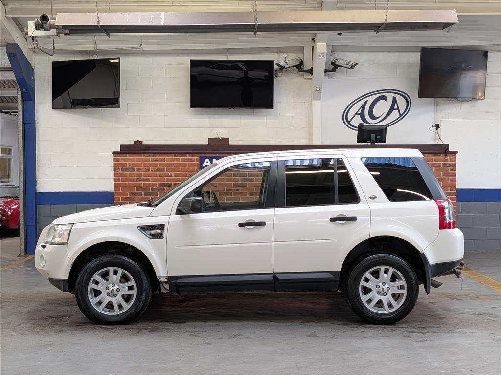 <p>2009 LAND ROVER FREELANDER XS AUTO</p>