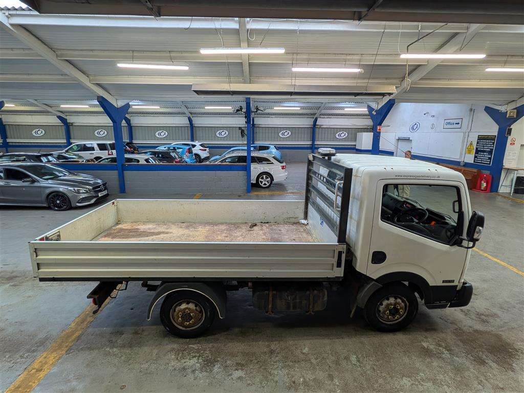 <p>2016 NISSAN NT400 CABSTAR 34.12 SWB D</p>