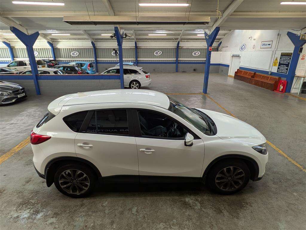 <p>2016 MAZDA CX-5 SPORT NAV D</p>