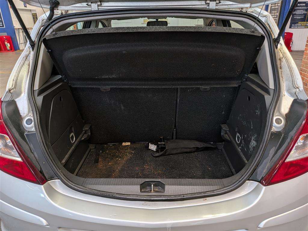 <p>2007 VAUXHALL CORSA CLUB A/C</p>