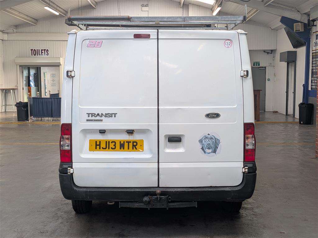 <p>2013 FORD TRANSIT 100 T260 FWD</p>