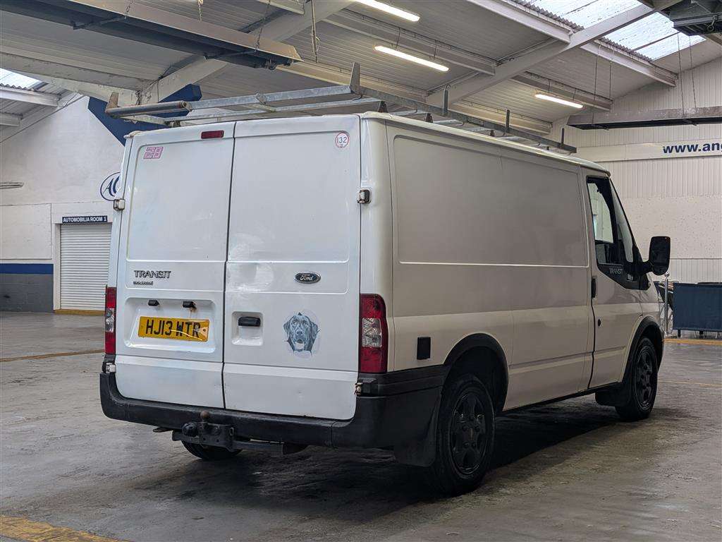 <p>2013 FORD TRANSIT 100 T260 FWD</p>