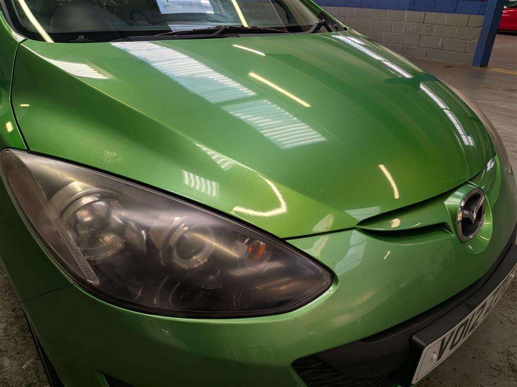 <p>2012 MAZDA 2 SPORT</p>