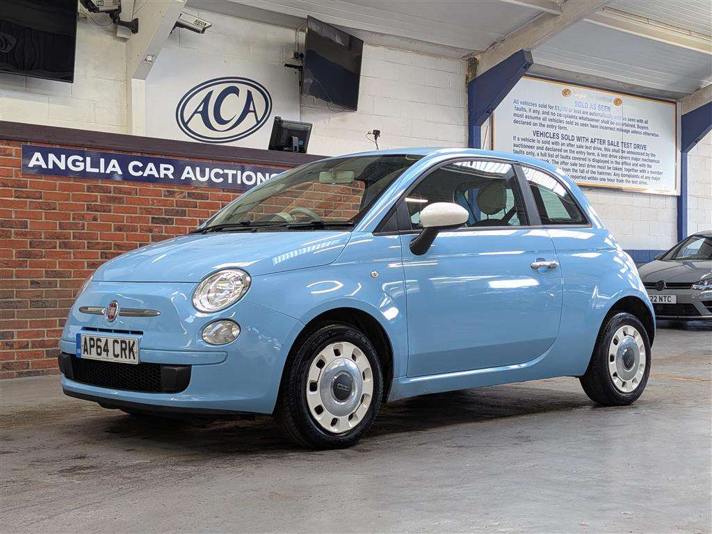 <p>2015 FIAT 500 COLOUR THERAPY</p>
