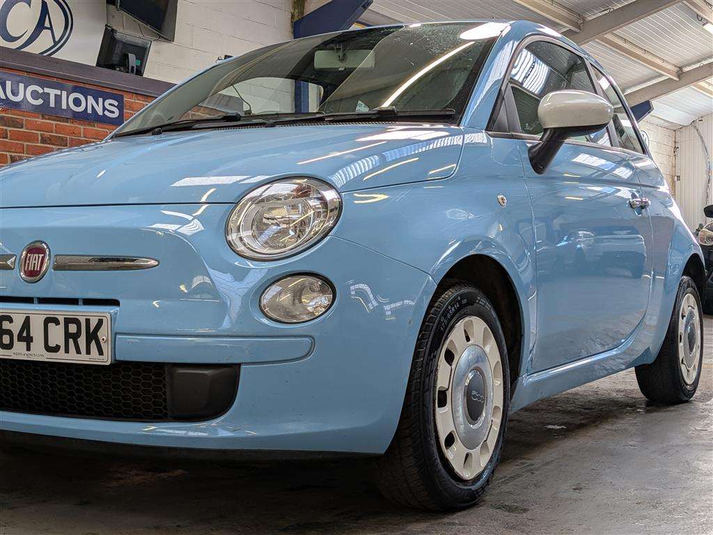 <p>2015 FIAT 500 COLOUR THERAPY</p>