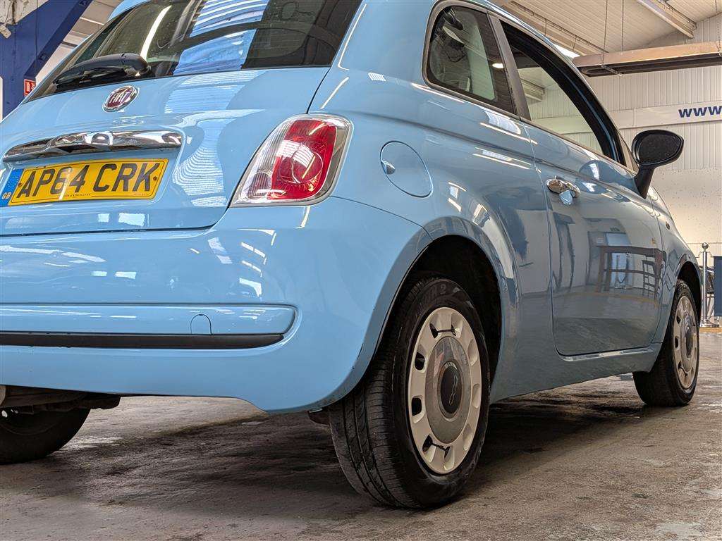 <p>2015 FIAT 500 COLOUR THERAPY</p>