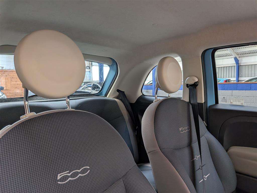<p>2015 FIAT 500 COLOUR THERAPY</p>