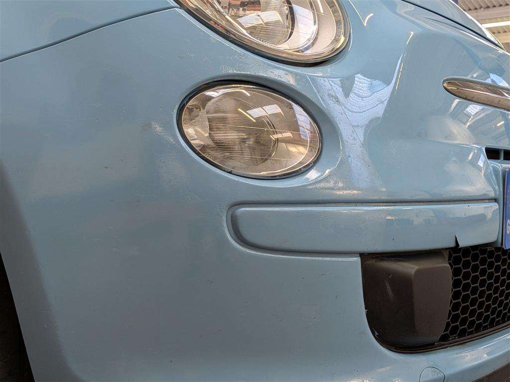 <p>2015 FIAT 500 COLOUR THERAPY</p>