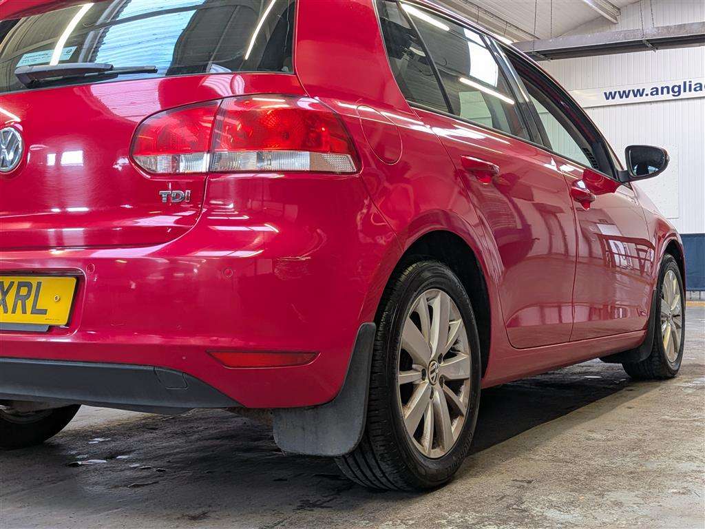 <p>2011 VOLKSWAGEN GOLF MATCH TDI</p>