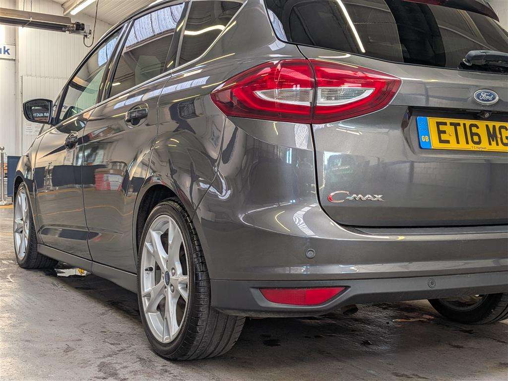 <p>2016 FORD C-MAX TITANIUM X TURBO</p>