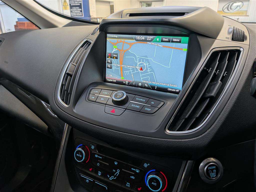 <p>2016 FORD C-MAX TITANIUM X TURBO</p>