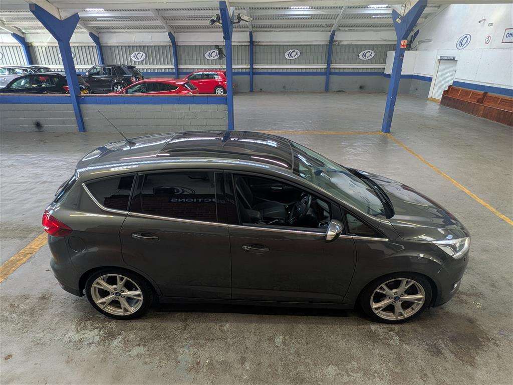 <p>2016 FORD C-MAX TITANIUM X TURBO</p>