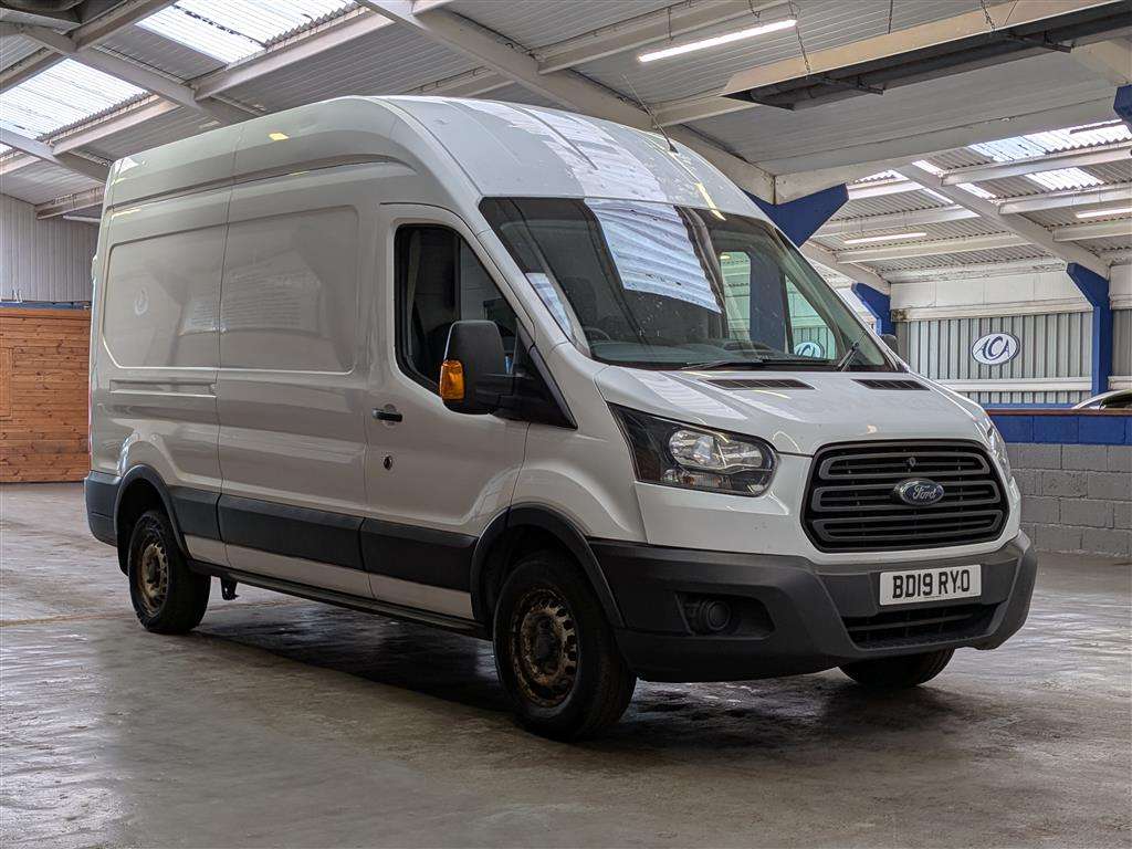 <p>2019 FORD TRANSIT 350</p>