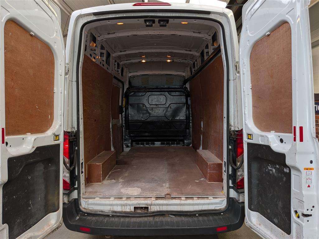 <p>2019 FORD TRANSIT 350</p>