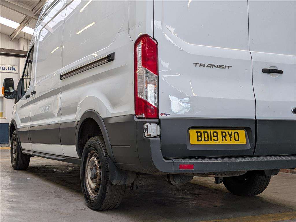 <p>2019 FORD TRANSIT 350</p>