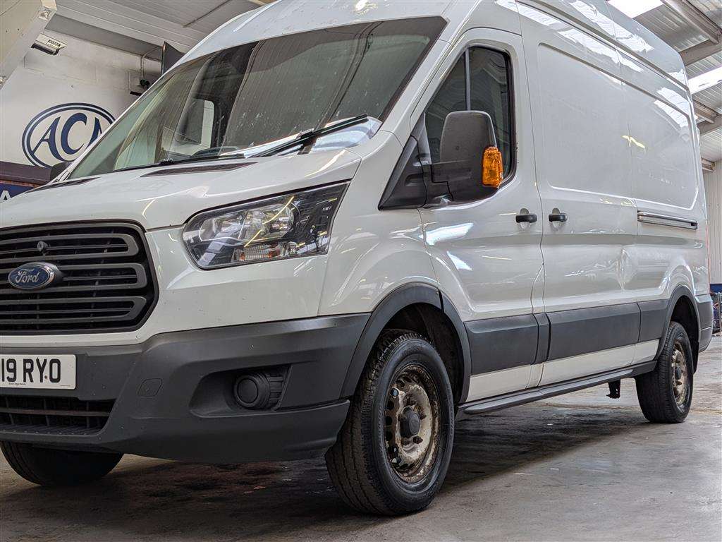 <p>2019 FORD TRANSIT 350</p>