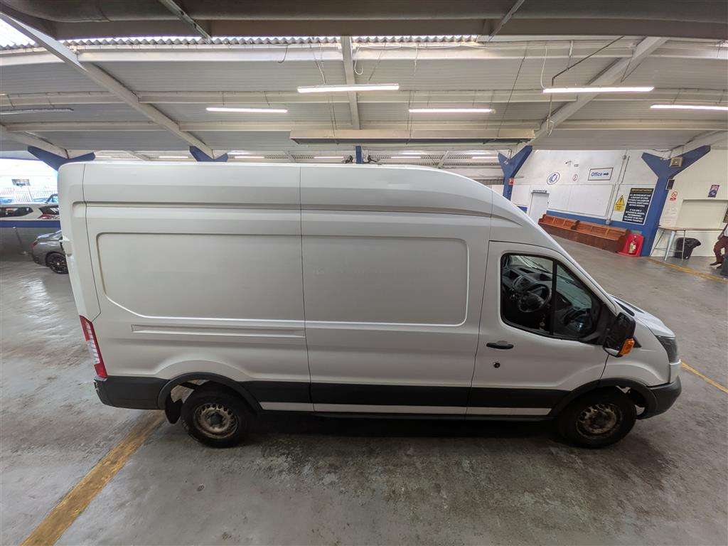 <p>2019 FORD TRANSIT 350</p>