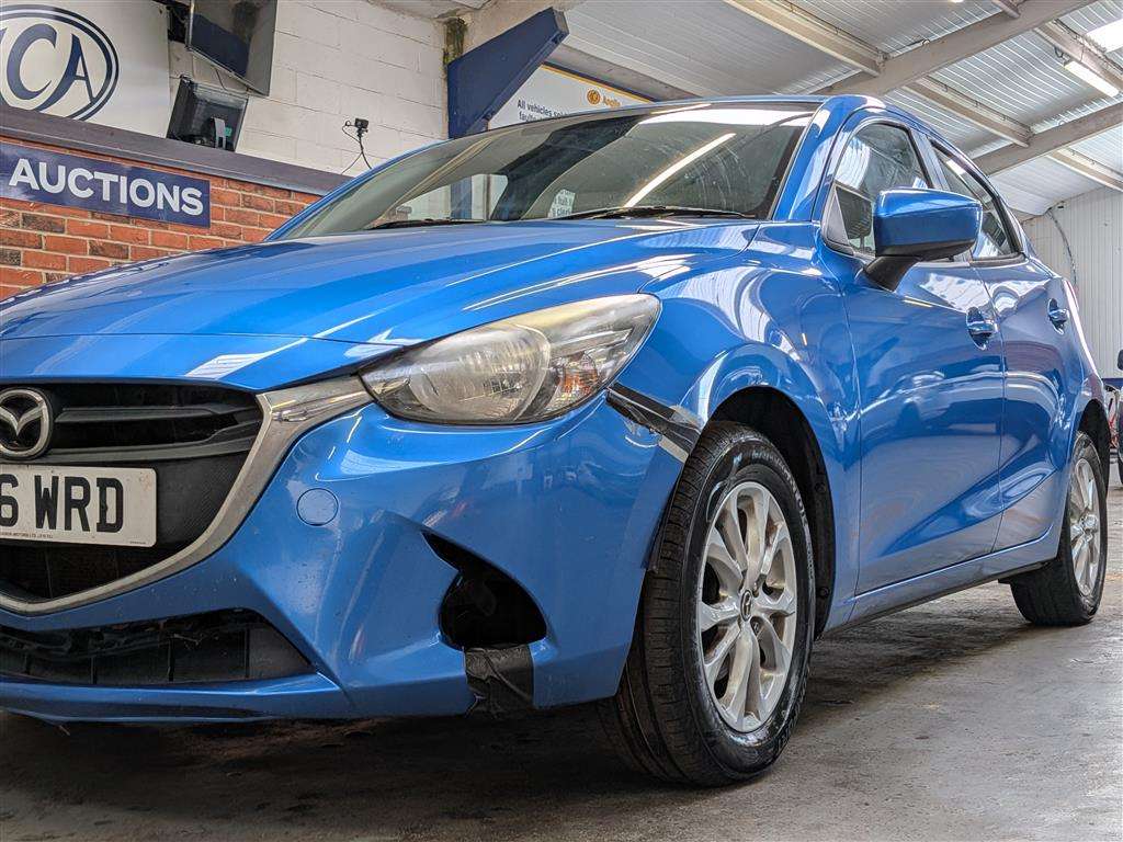 <p>2016 MAZDA 2 SE-L</p>